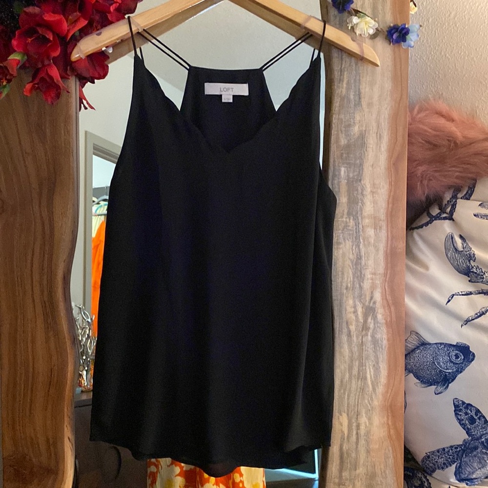 NWOT Loft Scallop Trim Camisole Top Black Size Small